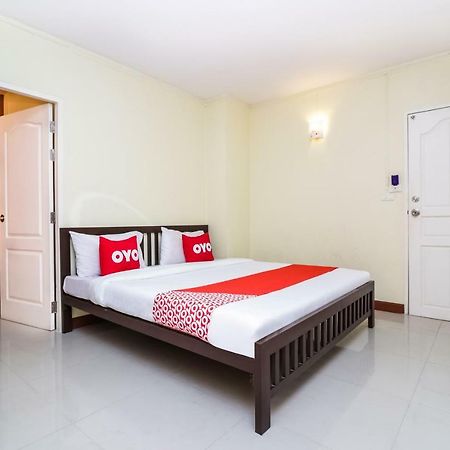Oyo 237 Thitikorn Grandview Hotel Ban Pak Khlong Si Ngoại thất bức ảnh