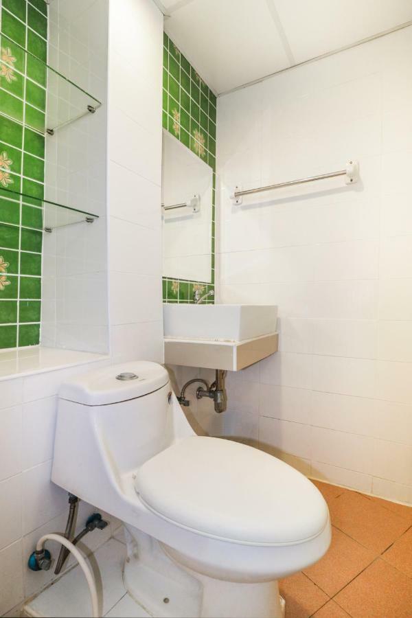 Oyo 237 Thitikorn Grandview Hotel Ban Pak Khlong Si Ngoại thất bức ảnh