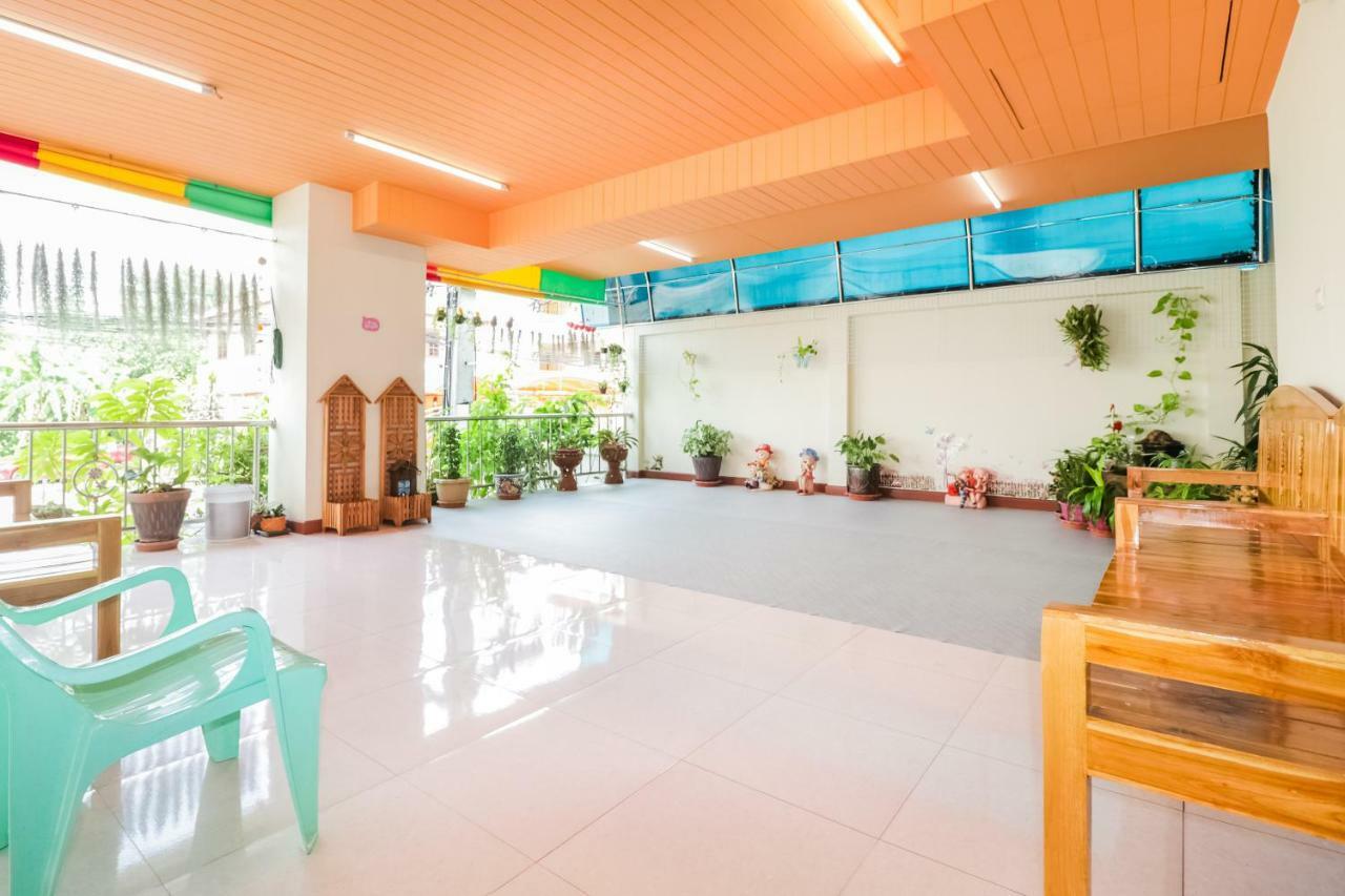 Oyo 237 Thitikorn Grandview Hotel Ban Pak Khlong Si Ngoại thất bức ảnh