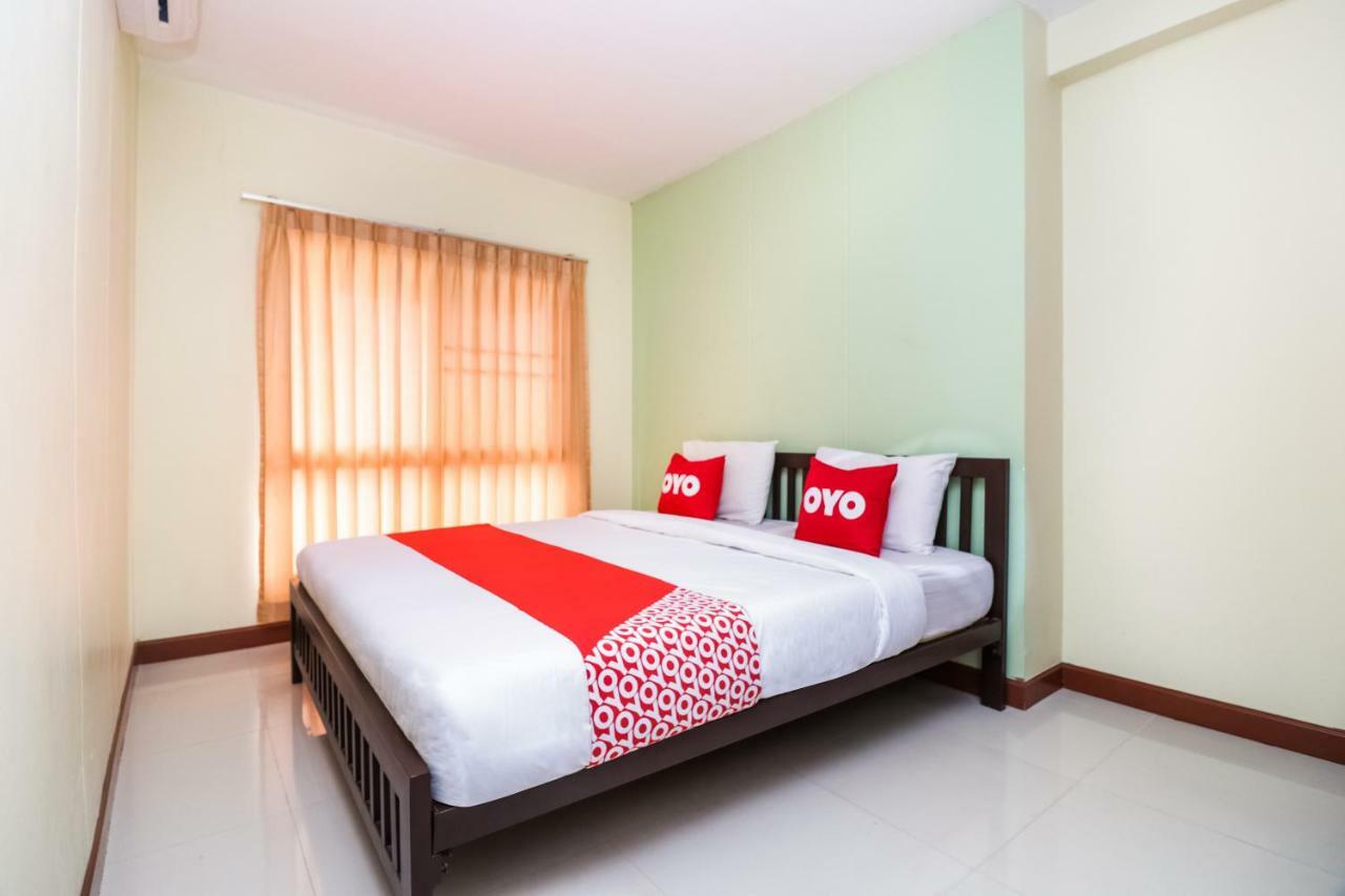 Oyo 237 Thitikorn Grandview Hotel Ban Pak Khlong Si Ngoại thất bức ảnh